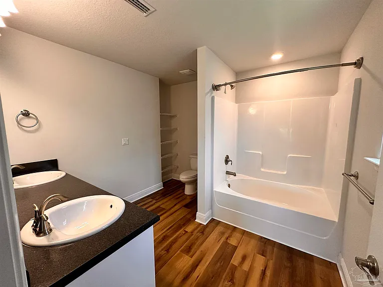 7034 Sonny Dr — Photo 11