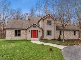 3420 Wyndwicke Dr, Saint Joseph, MI 49085