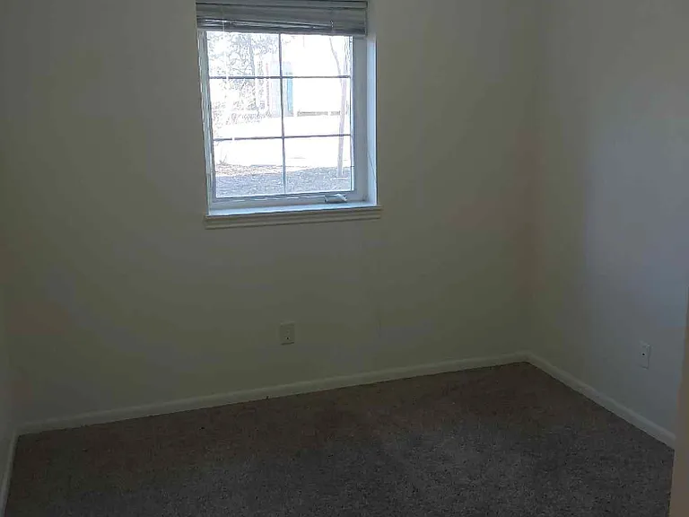 2551 24th St #B-1 — Photo 12