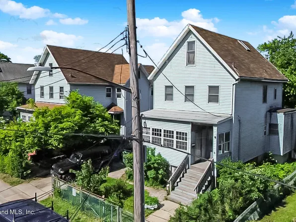 50 Morningstar Rd, Staten Island, NY 10303