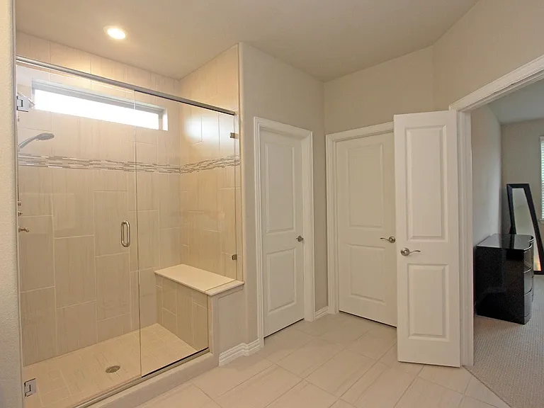 600 Ansley Way — Photo 16
