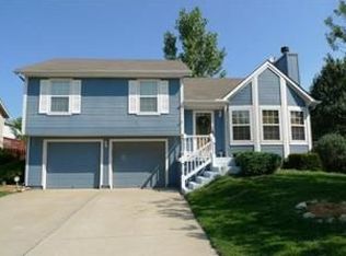 206 NW 112th St, Kansas City, MO 64155