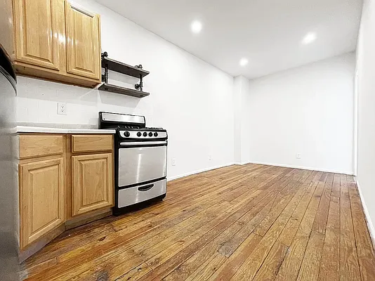 Rented by Coda Real Estate NYC | media 3