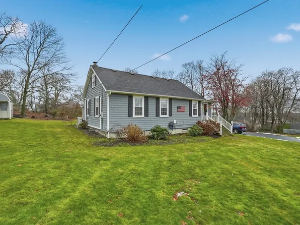 98 Cliffe Ave, Swansea, MA 02777