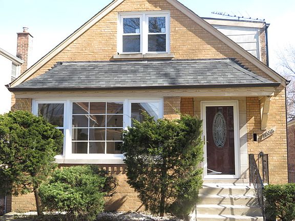 2nd image of 8555 S Maryland Ave