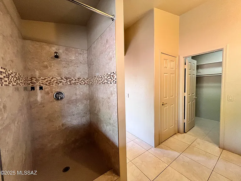 8679 N Ahwatukee Way — Photo 14