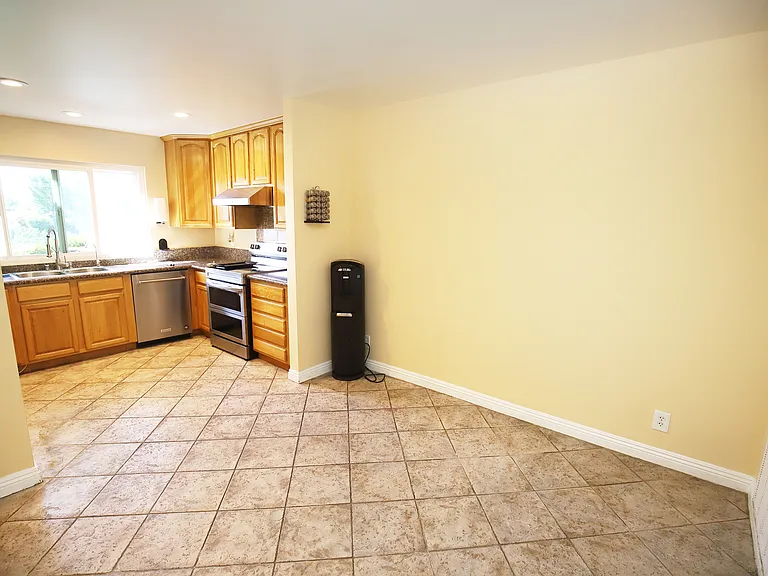 16317 Sierra Ridge Way — Photo 7