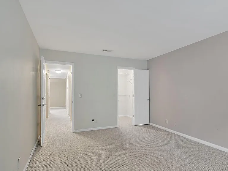 8880 Old Kings Rd S #72 — Photo 9