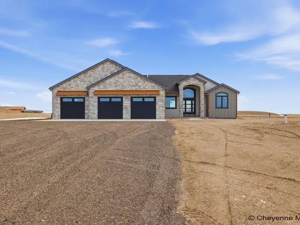 8205 Misty Mountain Rd, Cheyenne, WY 82009