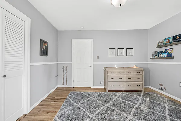 Sold by REMAX Elite | media 19