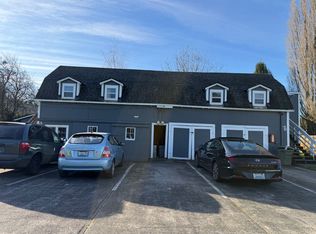 1623 N 2nd Ave #A-B, Kelso, WA 98626