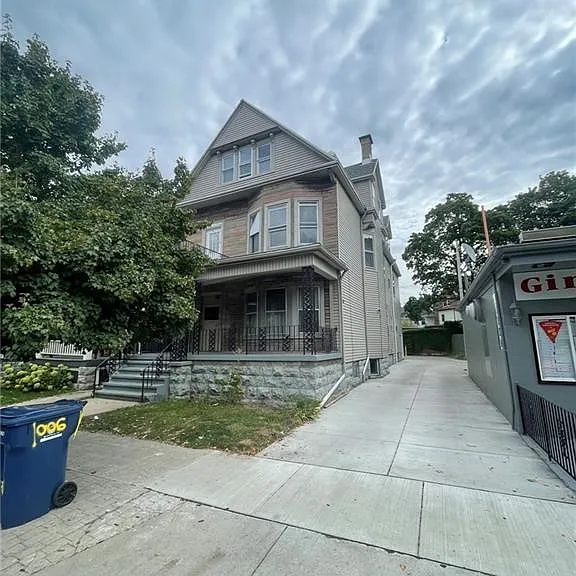 1015 Elmwood Ave #2 — Photo 2