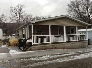 47 Dillan Dr, Malvern, PA 19355