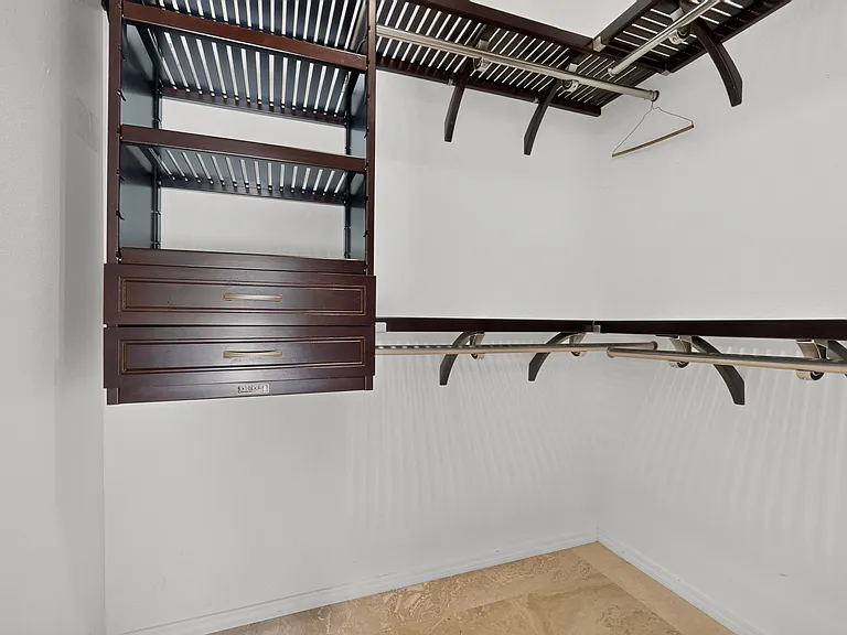 9715 Larnaca Rd NE — Photo 23