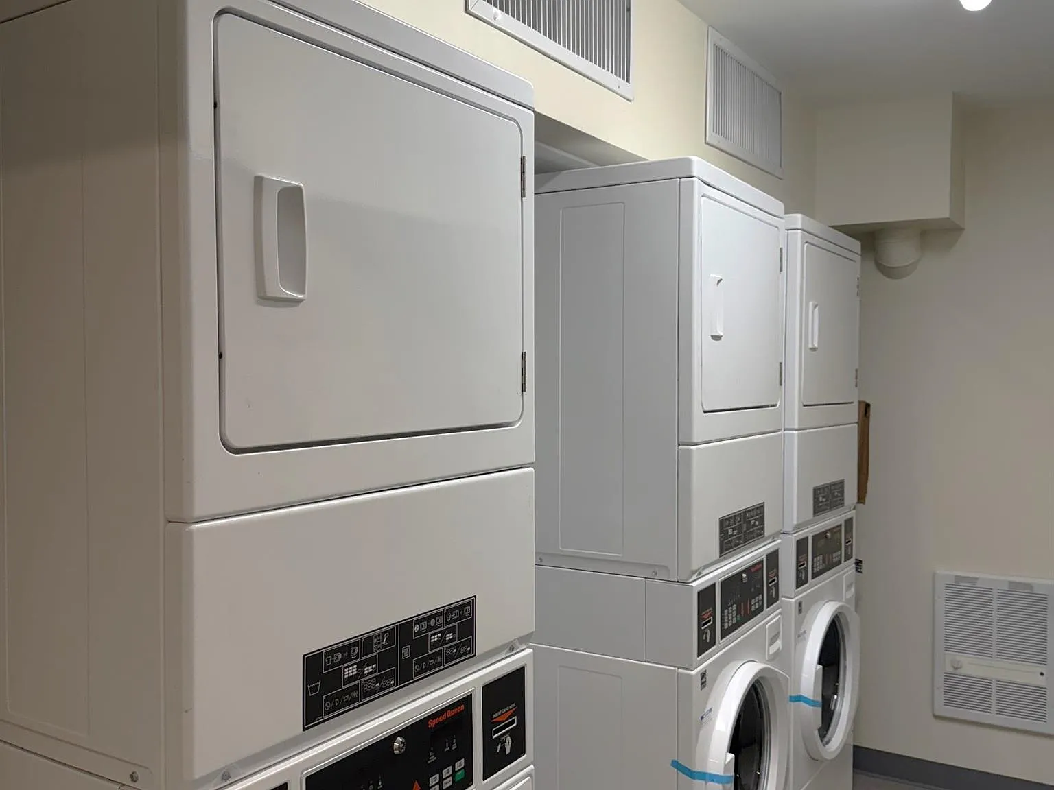 1 bed, 500 sqft, $3,150 — Photo 3