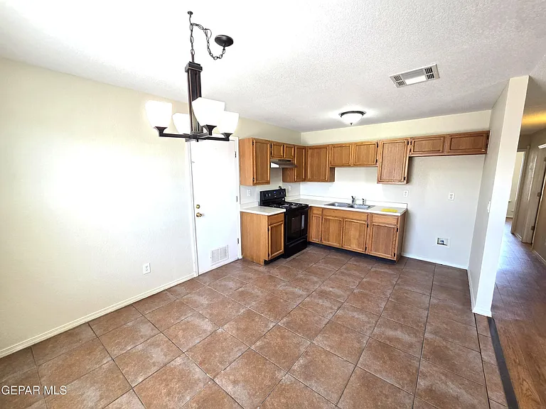 2304 Tierra Serena Rd — Photo 11
