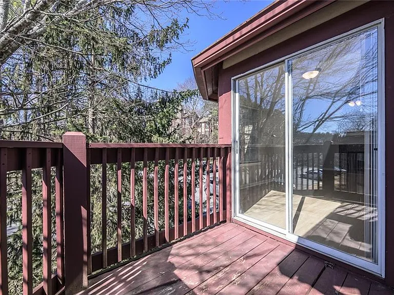 1107 Sandy Lane Dr — Photo 30