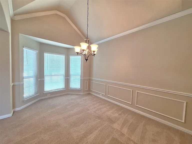 14117 Signal Hill Dr — Photo 4