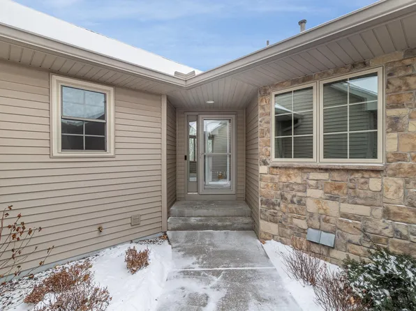 5597 129th Dr N, Hugo, MN 55038