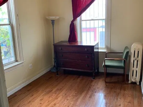 (undisclosed Address), Brooklyn, NY 11207