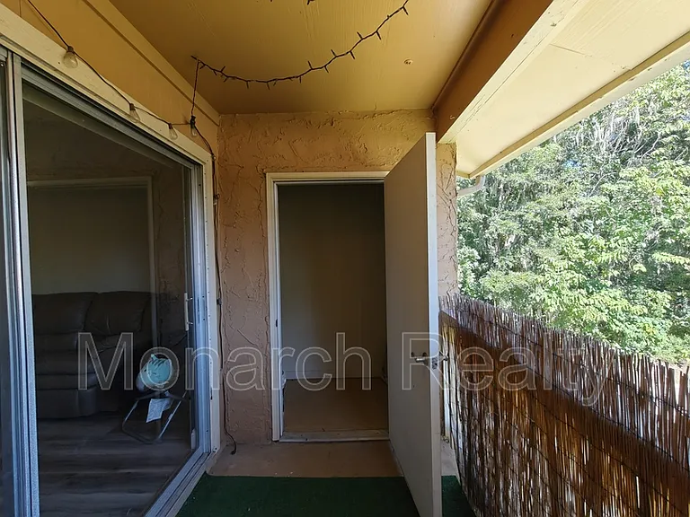1810 NW 23rd Blvd #165 — Photo 39
