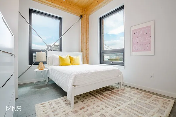 Rented by MNS Marketing | media 49