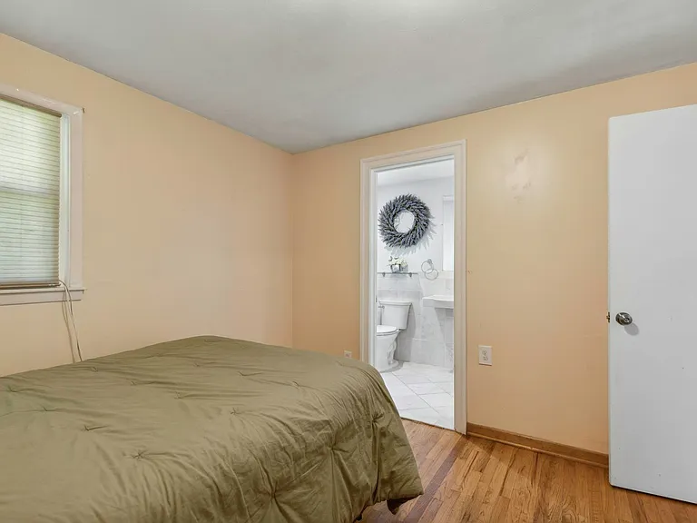 817 Winton St #1 — Photo 21