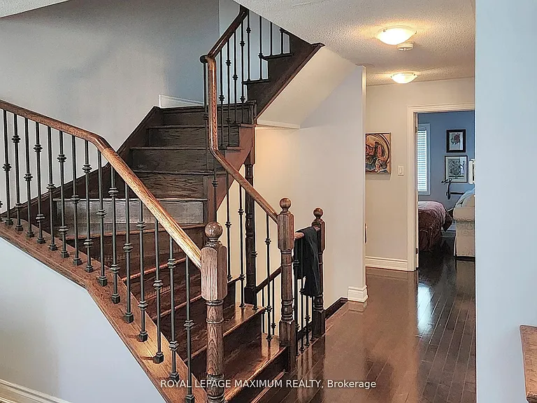 9 Flook Ln — Photo 11