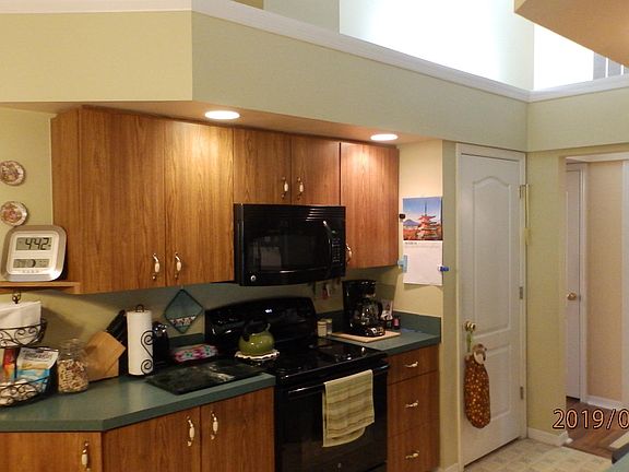 4th image of 7884 W Oak Chase Ct