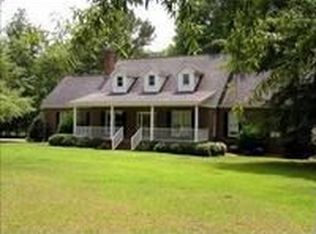 301 Hunting Creek Rd, Hopkins, SC 29061