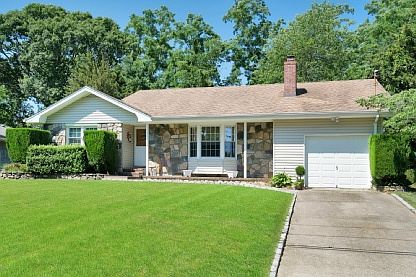 2nd image of 45 Windermere Dr