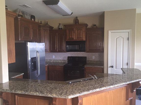 5th image of 2106 W. Water Willow Dr.