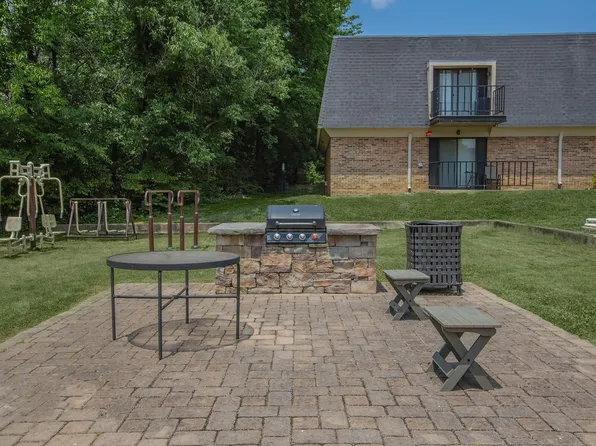 Ledford at Hamilton Place