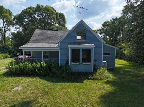 7435 3rd St, Thompsonville, MI 49683