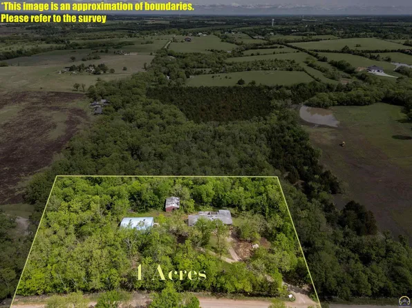 8720 SW 85th St, Auburn, KS 66402