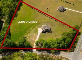 1429 Dolly Nixon Rd, Senoia, GA 30276