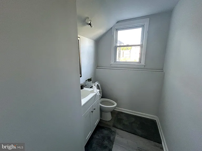 7 Tipton Dr — Photo 26