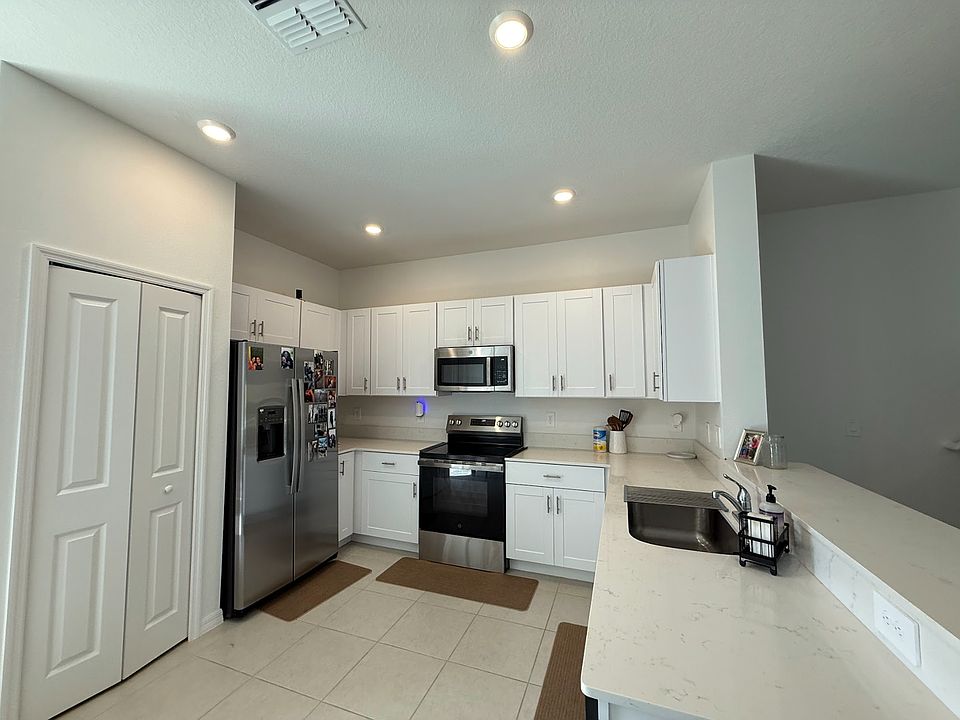 2025-12-08_05-52-56_12082025