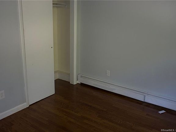3rd image of 325 Fountain St