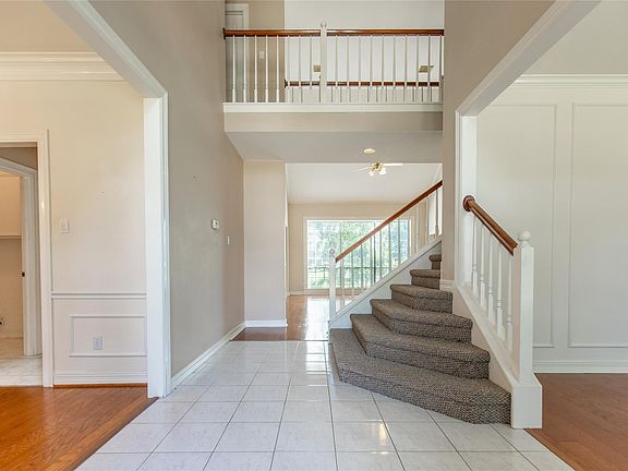 2nd image of 18814 Preakness Palm Cir