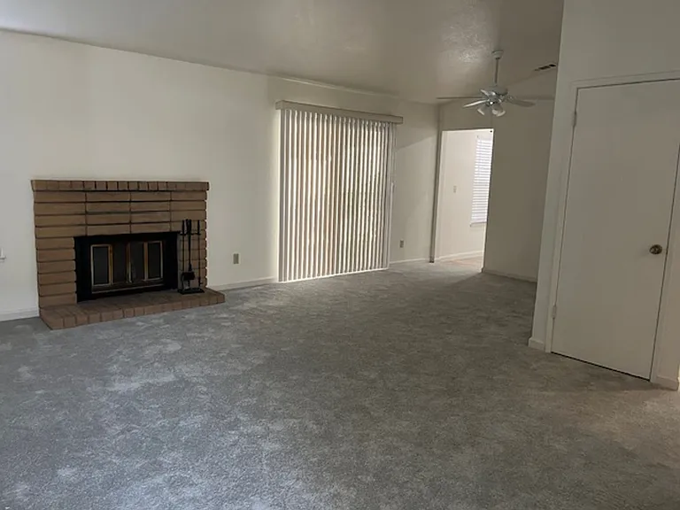 6031 Carolina Cir — Photo 4