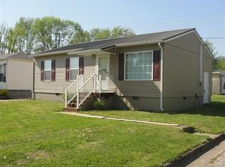 314 Jackson St, Lawrenceburg, TN 38464