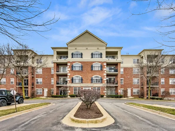 0S099 Lee Ct Unit 206, Winfield, IL 60190