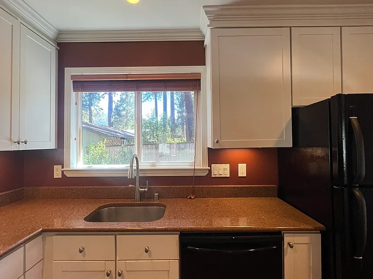 3380 Janet Dr — Photo 23
