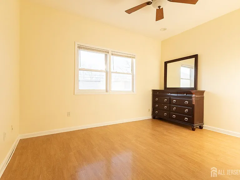 158 Terrace Ave — Photo 15