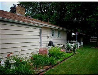 2nd image of 17460 Cleveland Rd