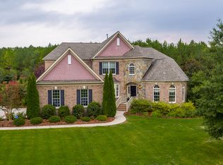 2024 Groves Edge Ln, Waxhaw, NC 28173