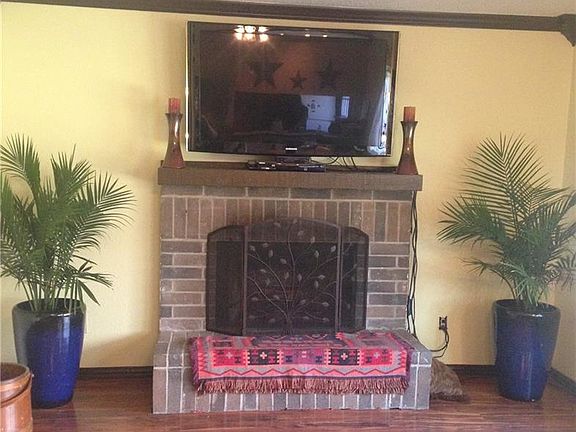 5th image of 7200 Sunnybank Dr