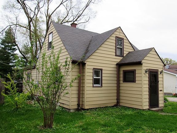 2nd image of 1725 Hiawatha Trl