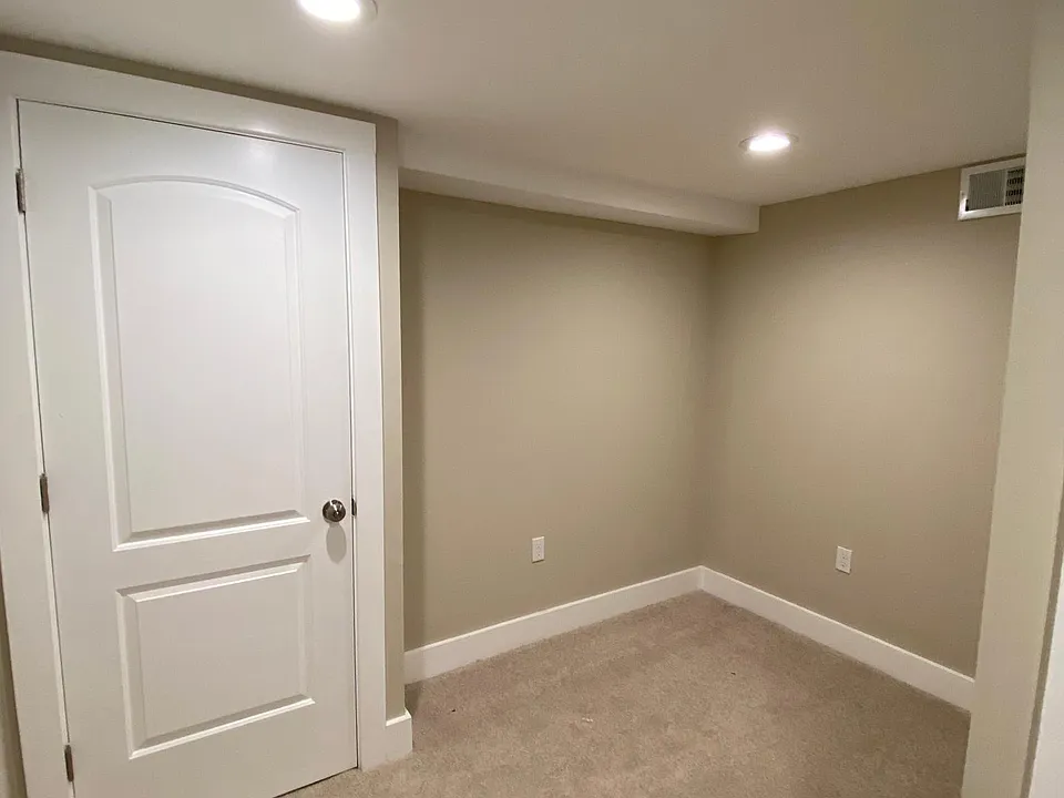 Bedroom 2 - Basement